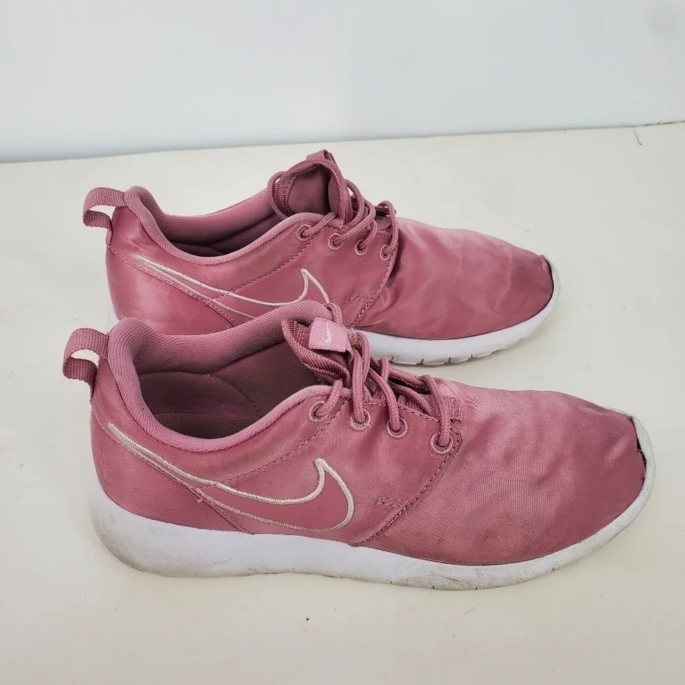 Nike roshe run